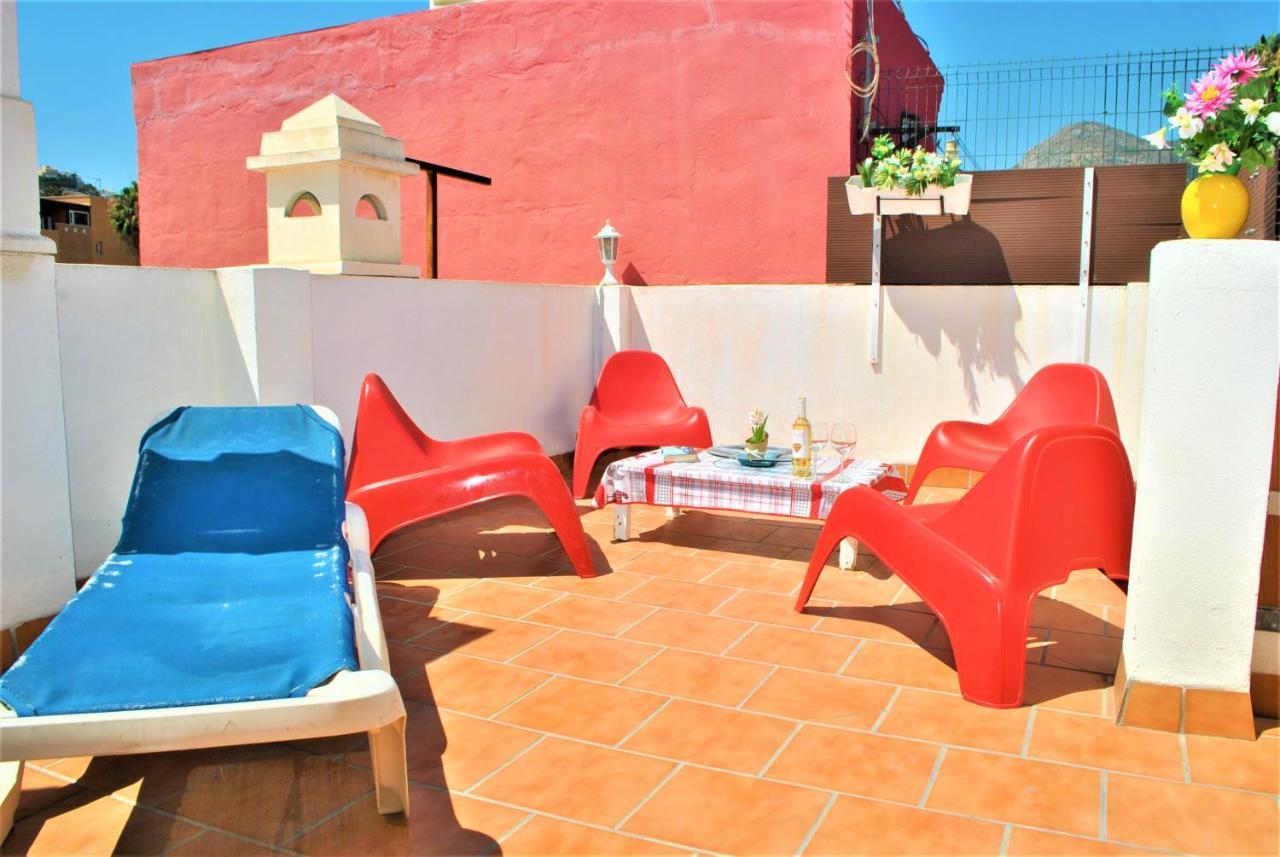 Small Building With 2 Apartments Málaga Eksteriør bilde