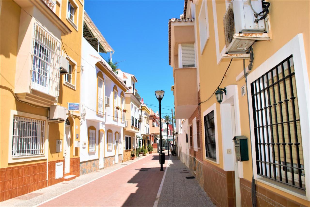 Small Building With 2 Apartments Málaga Eksteriør bilde