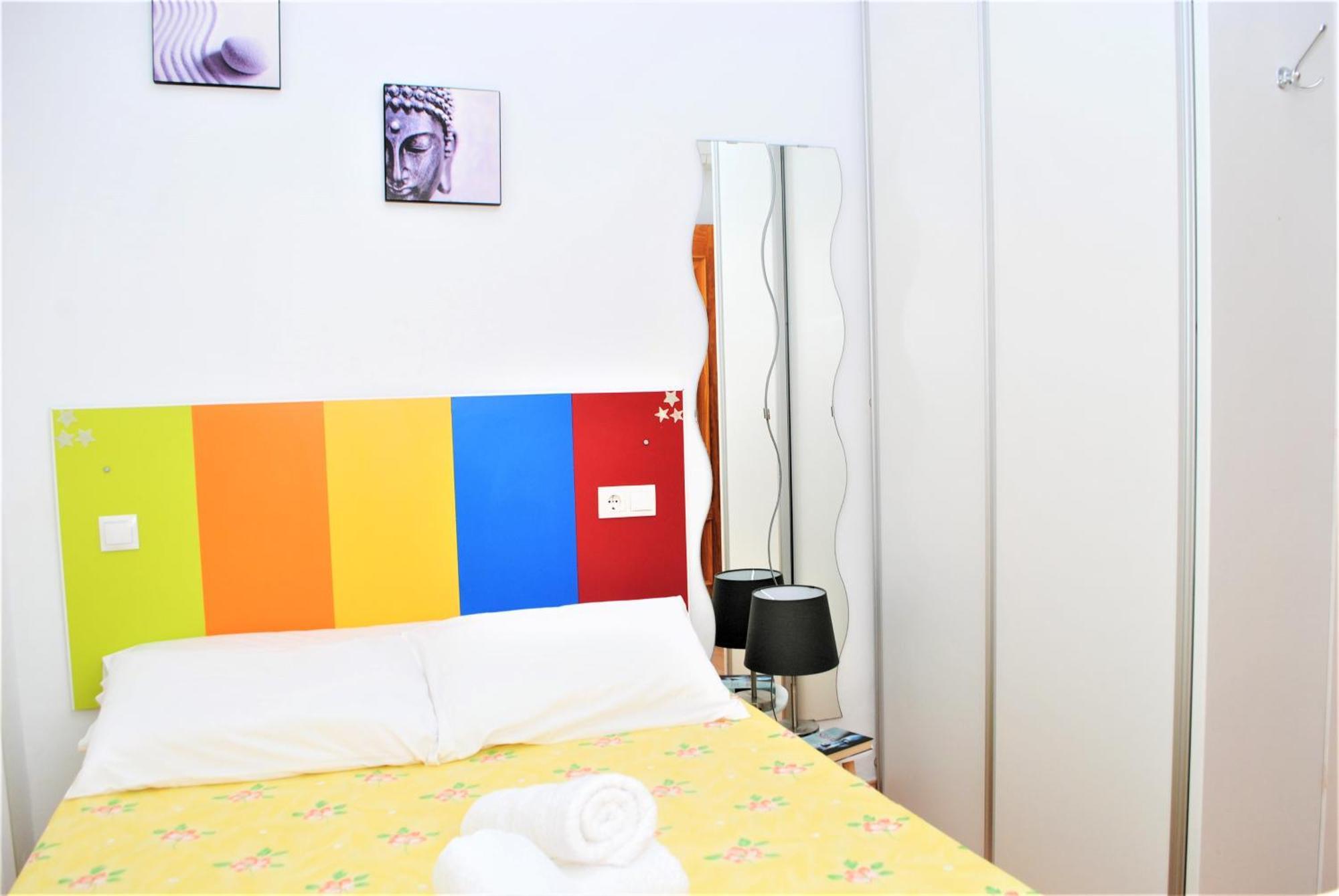 Small Building With 2 Apartments Málaga Eksteriør bilde